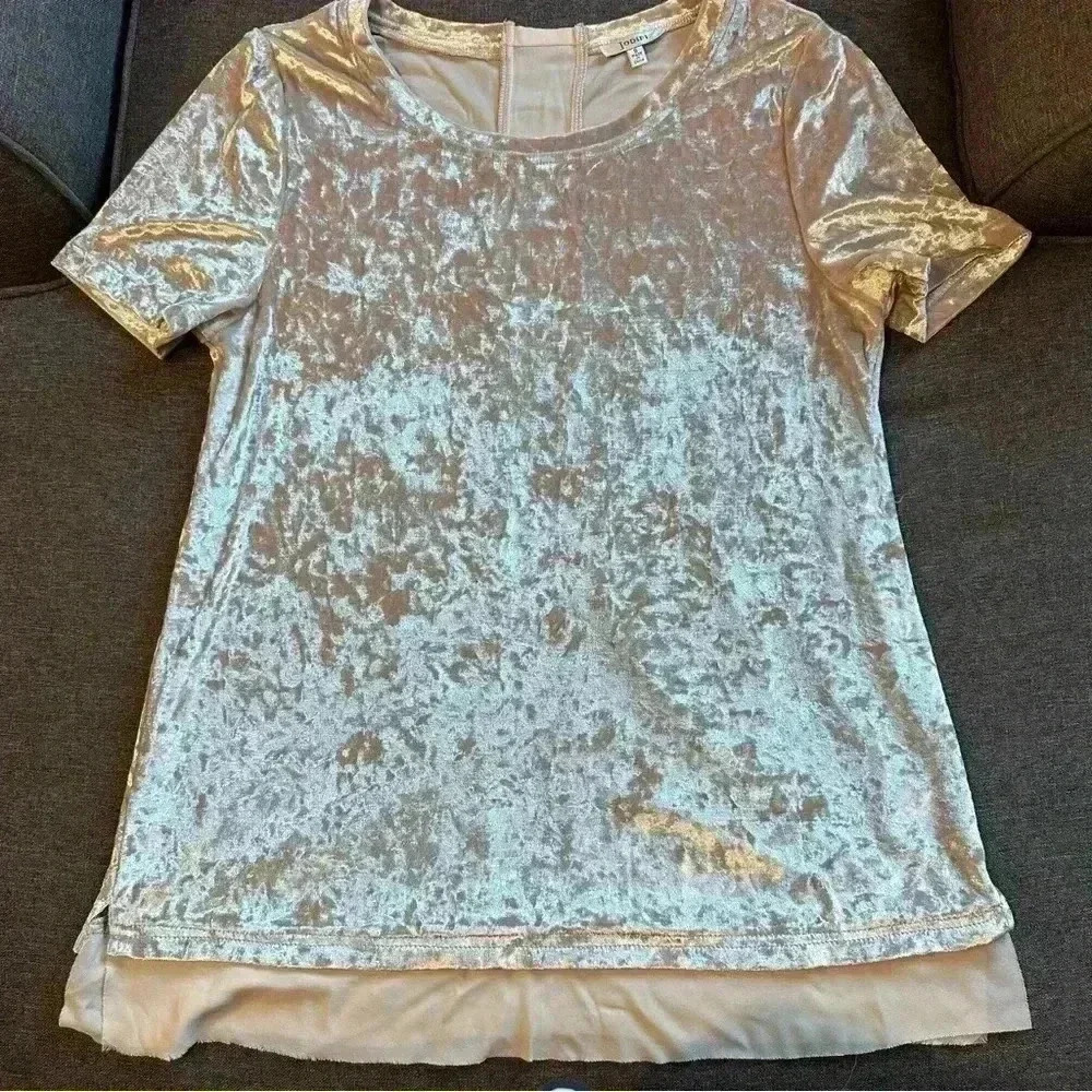 Jodifl gold/champagne velvet tunic top size small Christmas Holiday New Year’s